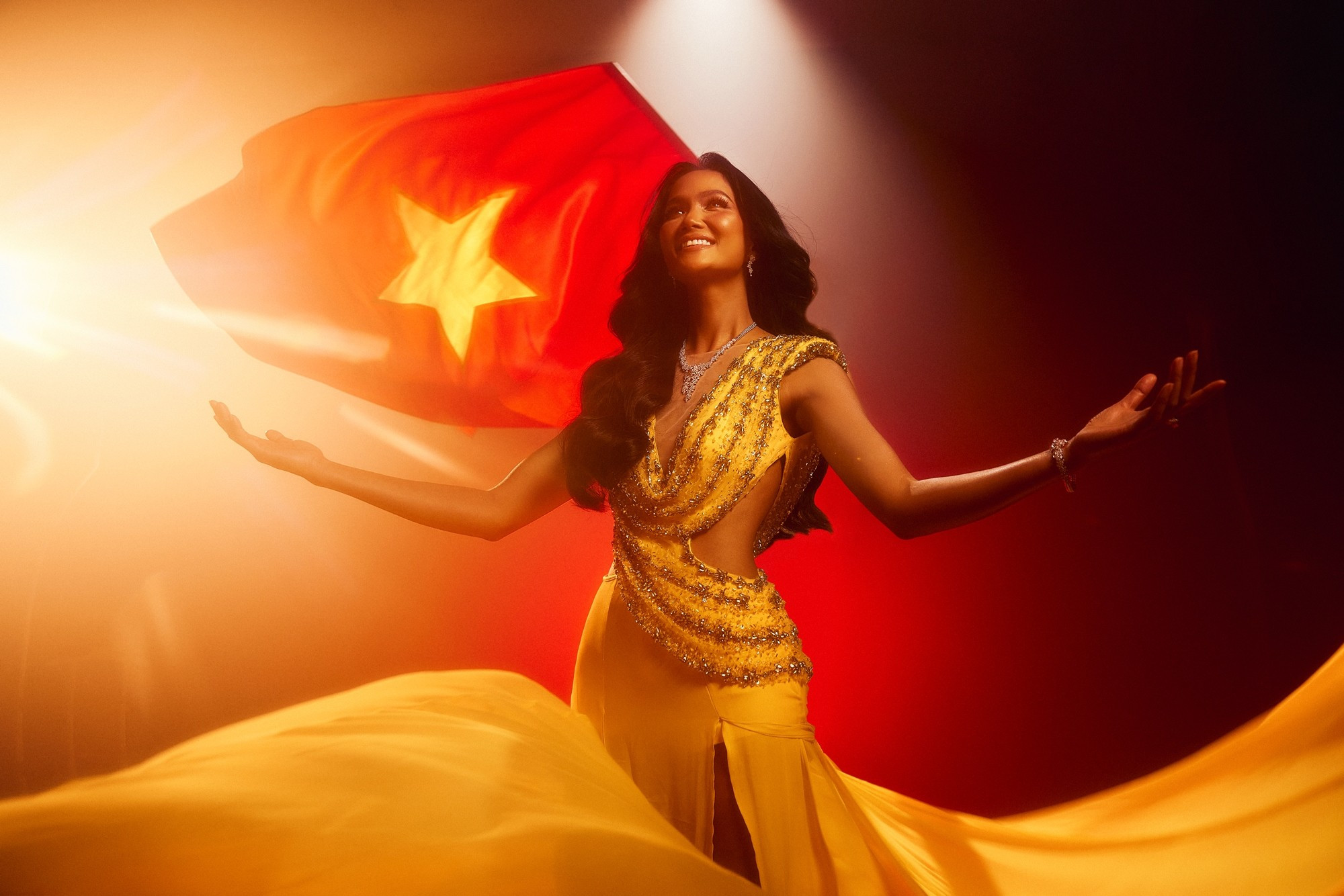 hoa-hau-hhen-nie-ky-niem-07-nam-dang-quang22.jpg