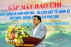 Ông Nguyễn Huy Ngọc, Phó Chủ tịch UBND tỉnh Phú Thọ (Trưởng Ban Tổ chức sự kiện) phát biểu. (Ảnh: Ngọc Bích/TTXVN)