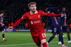 Harvey Elliott giúp Liverpool nhọc nhằn vượt qua PSG. (Nguồn: Getty Images)