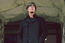 Jogi Löw có đủ cam đảm bước ra từ cái bóng của mình hay không? (Nguồn:DFB.de)