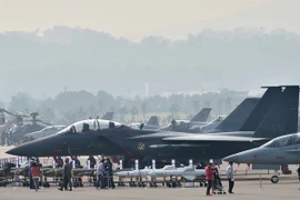 Máy bay chiến đấu F-15K tại căn cứ không quân Seongnam, ở phía nam thủ đô Seoul. (Nguồn: AFP/TTXVN)