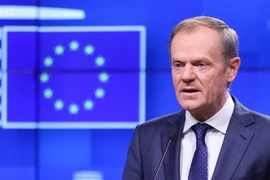 Chủ tịch Hội đồng châu Âu (EC) Donald Tusk trong cuộc họp báo tại Brussels, Bỉ. (Ảnh: THX/TTXVN)