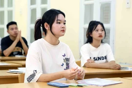 Thí sinh dự thi Tốt nghiệp trung học phổ thông. (Ảnh: TTXVN)